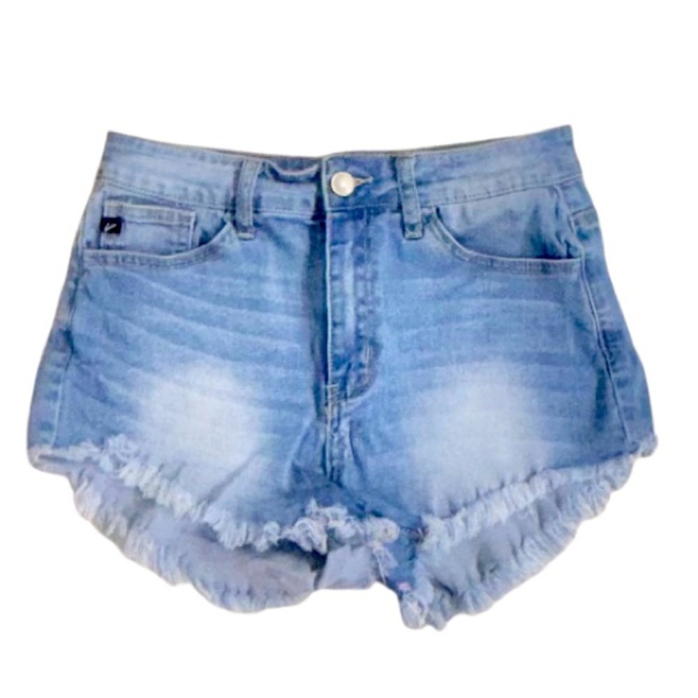 KANCAN DISTRESSED frayed slant denim shorts women’s size 27 junior 7